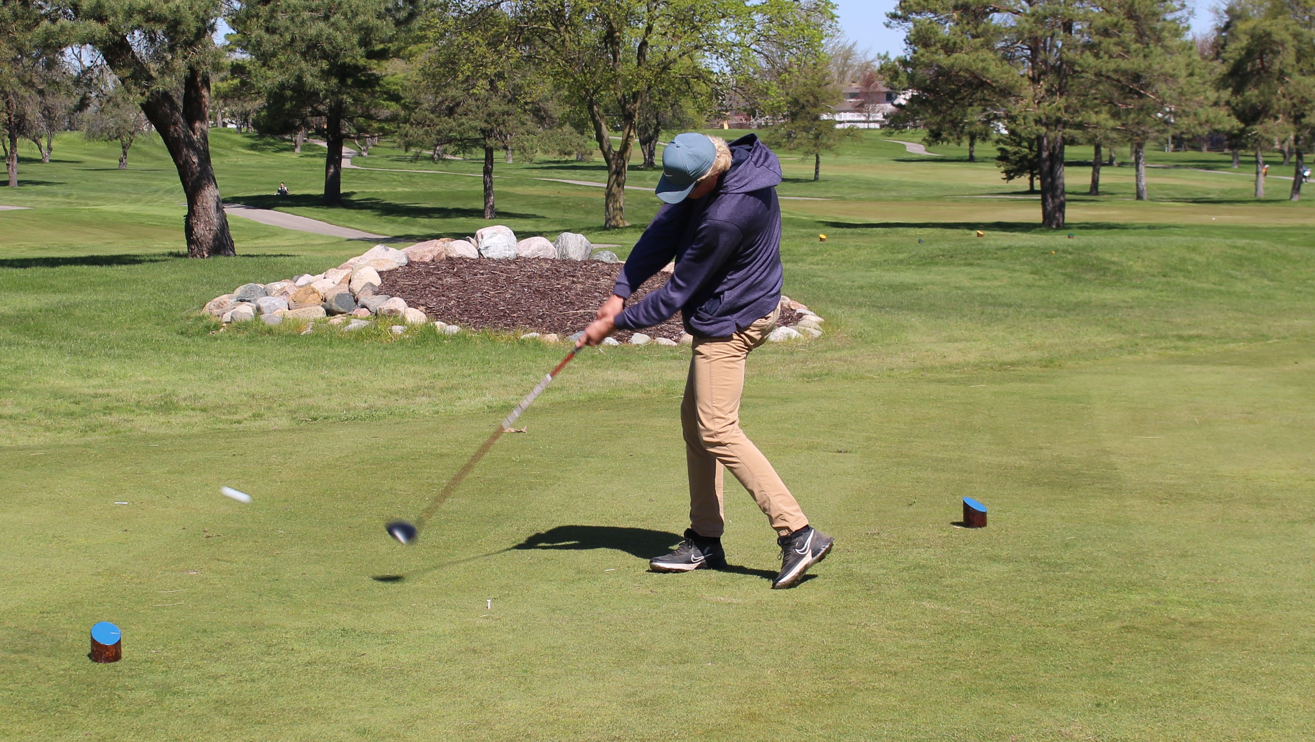 Mahn teeing off at NJCAA Region XII Championship