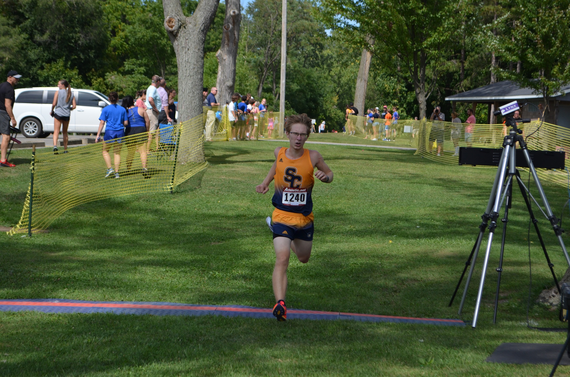 Men's Cross Country team ranked in top 10 of National Poll